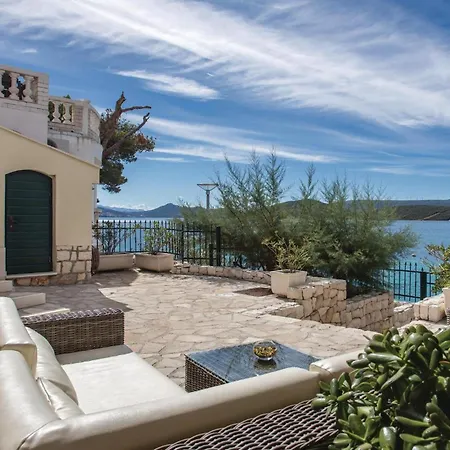 Tatil Evi Four-bedroom In *