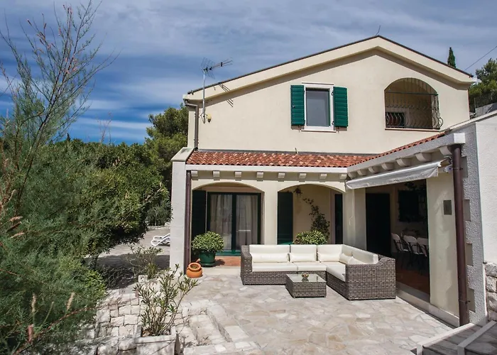 Four-bedroom In Σπίτι διακοπών *