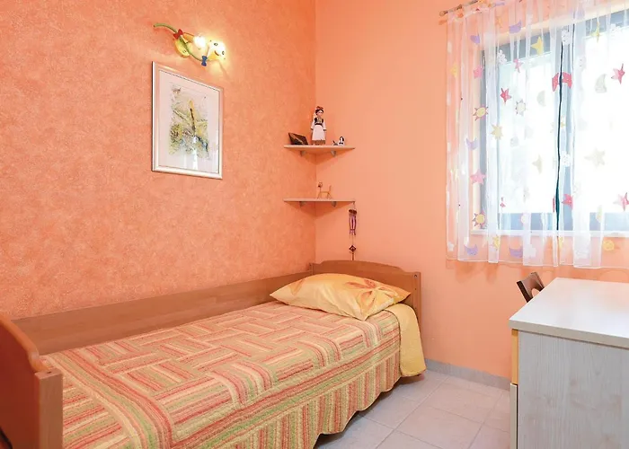 Four-bedroom In * Klek