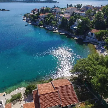 Four-bedroom In クレック